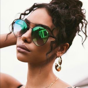 Quay Australia Dragonfly 52mm mirrored aviators